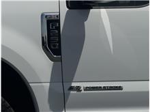 Vehicle Thumb #24