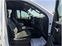 Vehicle Thumb #18