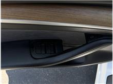 Vehicle Thumb #11