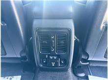 Vehicle Thumb #18