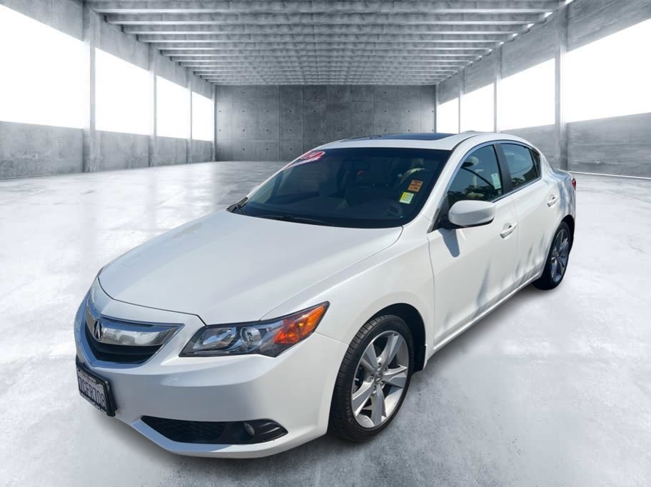 2014 Acura ILX from AutoMotion