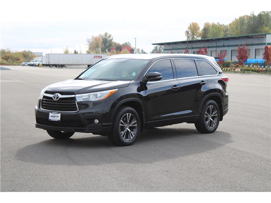 2016 Toyota Highlander XLE's photo