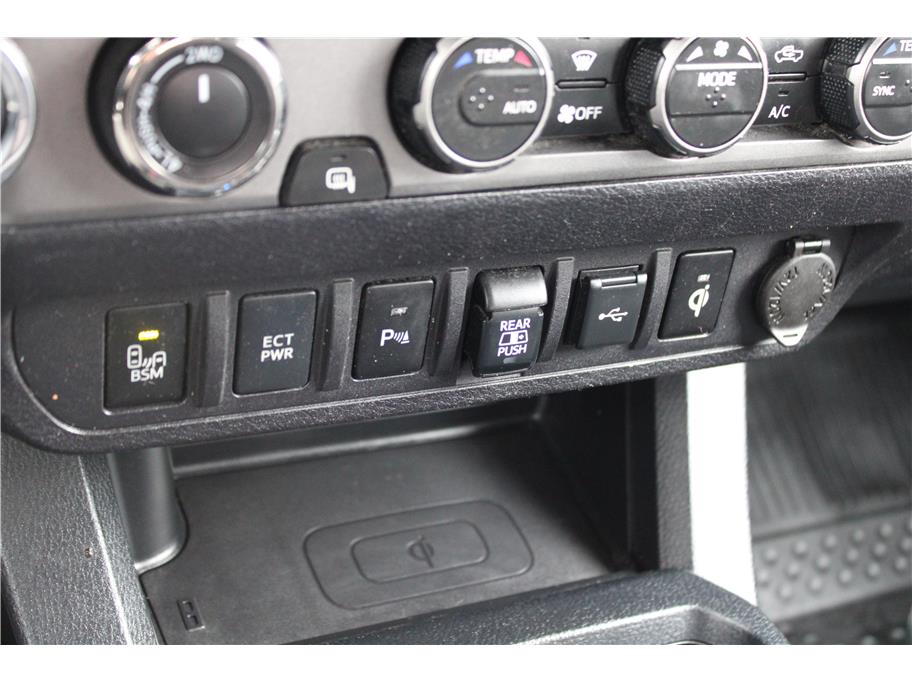 2020 Toyota Tacoma TRD Sport - Photo 30