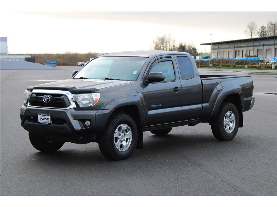2013 Toyota Tacoma Base's photo
