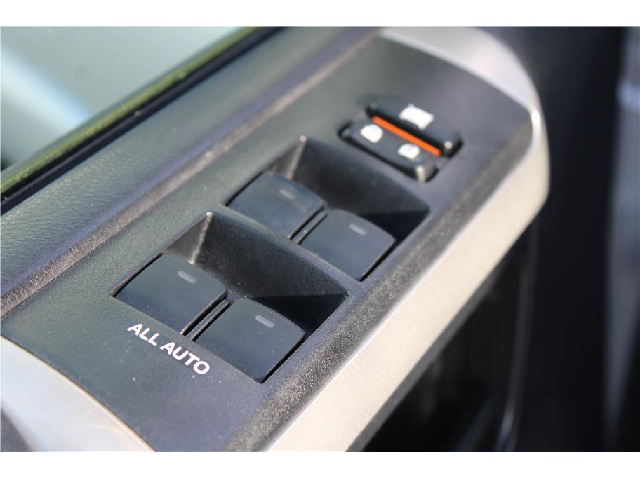 2013 Toyota 4Runner SR5 - Photo 14