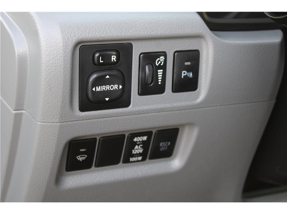 2013 Toyota 4Runner SR5 - Photo 15