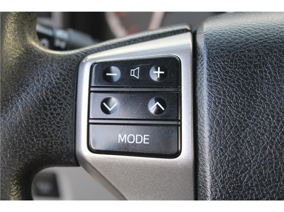 2013 Toyota 4Runner SR5 - Photo 18