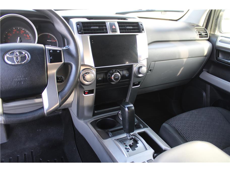 2013 Toyota 4Runner SR5 - Photo 21