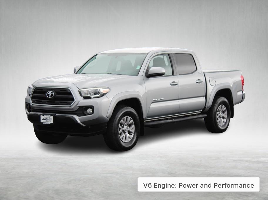 2017 Toyota Tacoma SR5 Double Cab 4x4 V6 Auto Short Bed's photo
