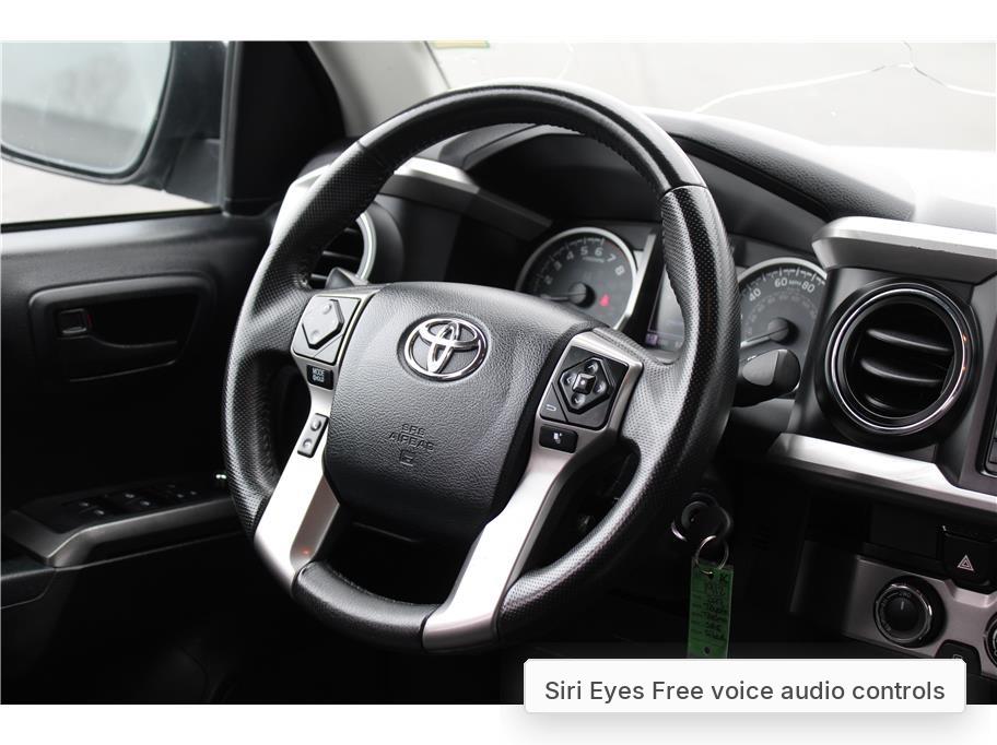 2017 Toyota Tacoma SR5 - Photo 8