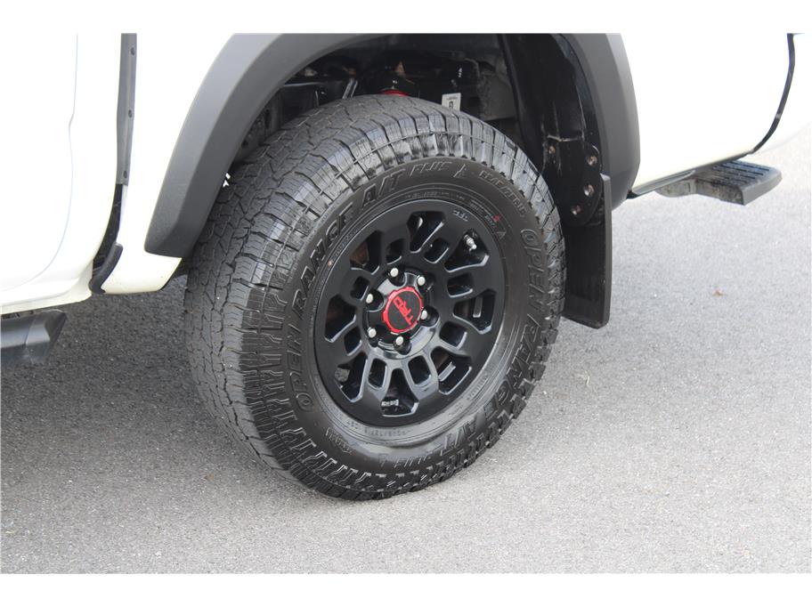 2019 Toyota Tacoma TRD Pro - Photo 6