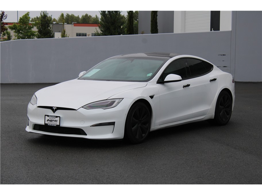 2022 Tesla Model S Plaid's photo