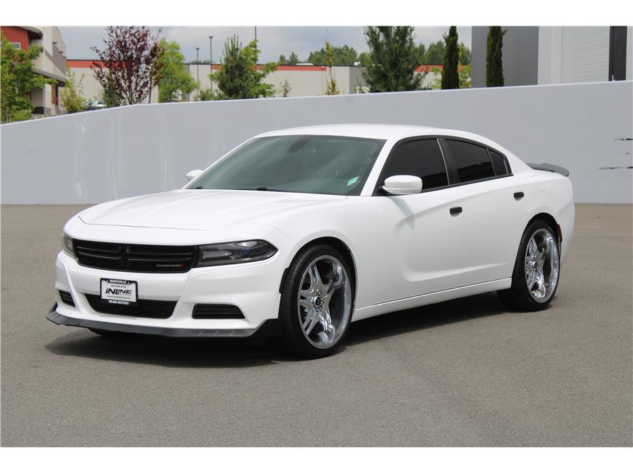 2018 Dodge Charger SXT's photo