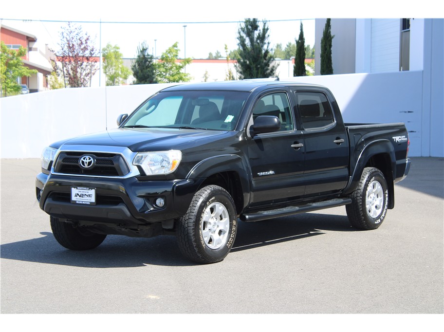 2013 Toyota Tacoma 4x4 Doublecab V6 AT's photo