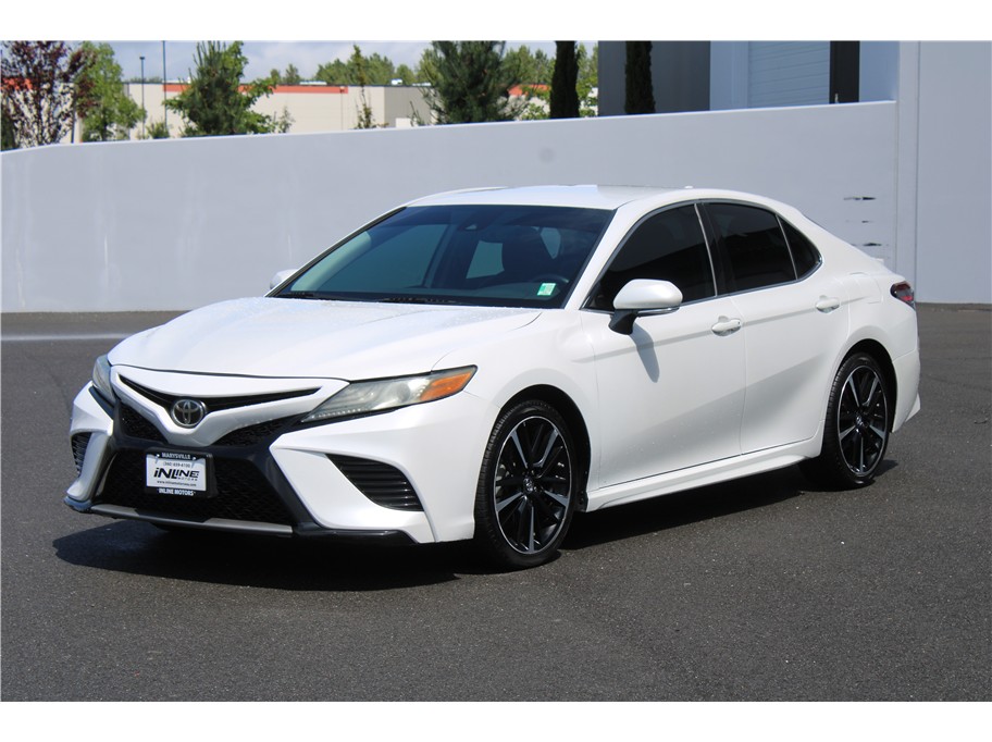2019 Toyota Camry 2.5 Auto XSE's photo