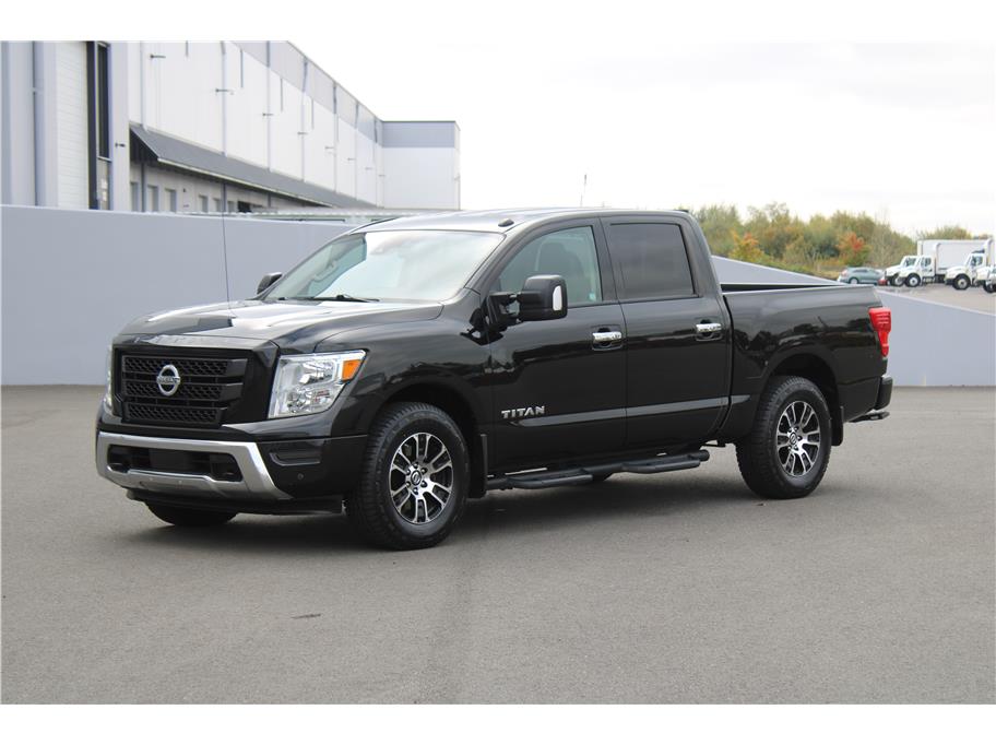 2021 Nissan Titan