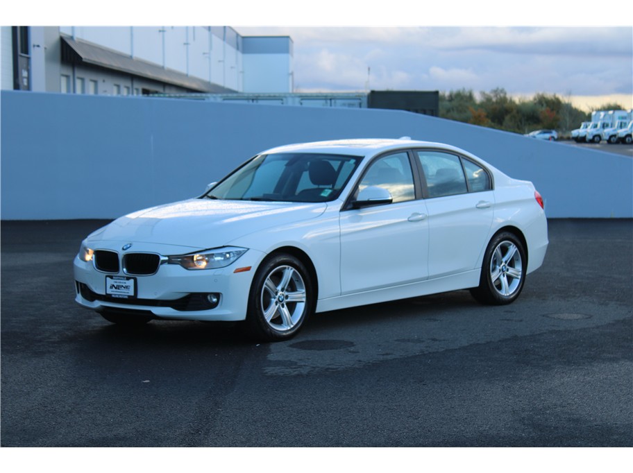 2013 BMW 3 Series 328i