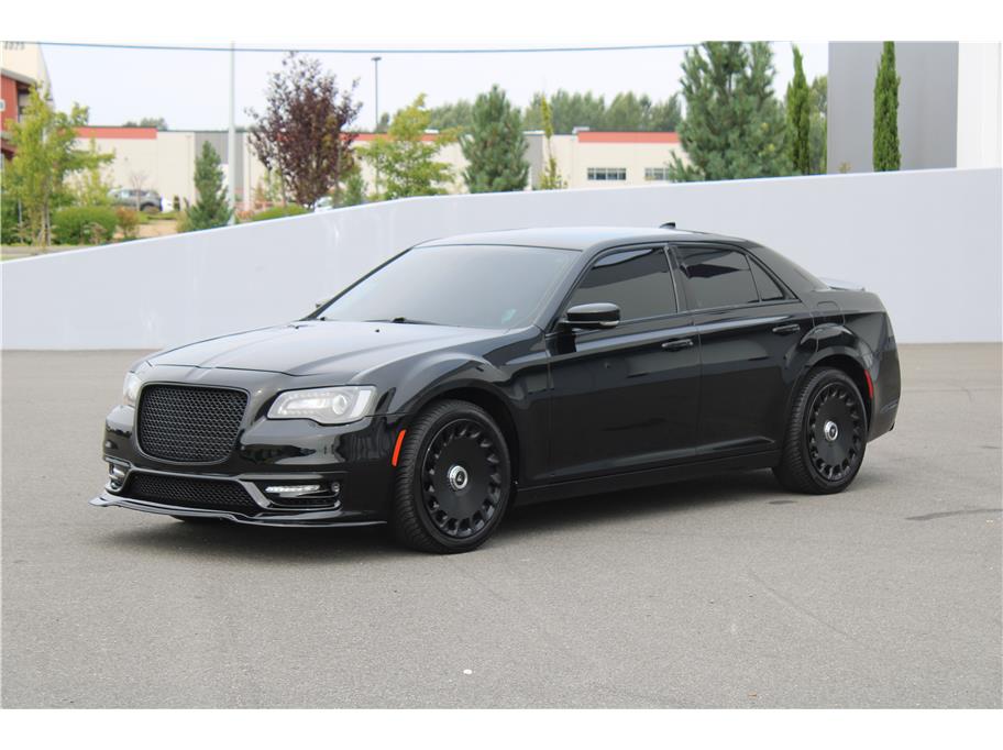 2021 Chrysler 300