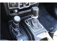 Vehicle Thumb #31