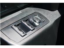 Vehicle Thumb #20