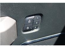 Vehicle Thumb #21