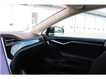 Vehicle Thumb #26