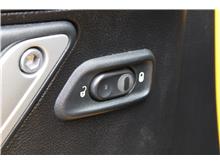 Vehicle Thumb #12