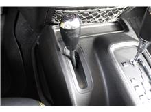 Vehicle Thumb #28