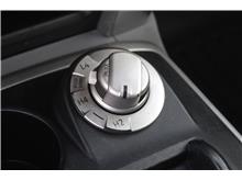 Vehicle Thumb #24
