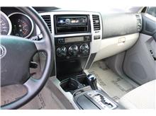 Vehicle Thumb #17