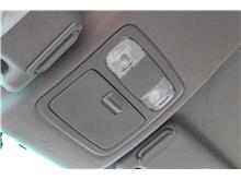 Vehicle Thumb #26