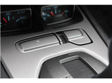 Vehicle Thumb #27