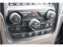 Vehicle Thumb #26