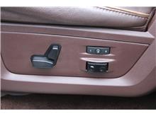 Vehicle Thumb #15