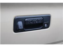 Vehicle Thumb #37