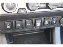 Vehicle Thumb #27