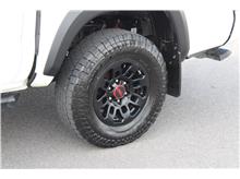 Vehicle Thumb #6