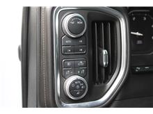 Vehicle Thumb #14