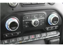 Vehicle Thumb #28