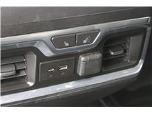 Vehicle Thumb #35