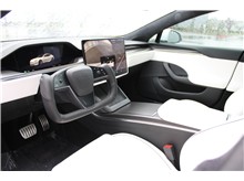 Vehicle Thumb #9