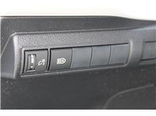 Vehicle Thumb #13