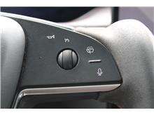 Vehicle Thumb #17