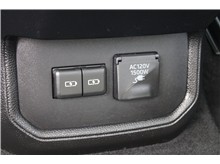 Vehicle Thumb #35