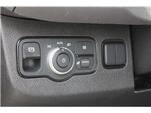 Vehicle Thumb #18