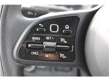 Vehicle Thumb #22