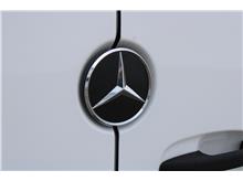 Vehicle Thumb #38