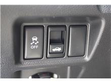 Vehicle Thumb #14