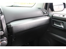 Vehicle Thumb #24