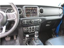 Vehicle Thumb #19